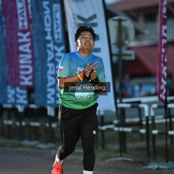Runner Photo 1626061