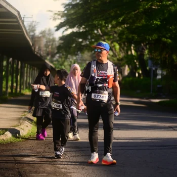 Runner Photo 1626093