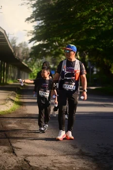 Runner Photo 1626097