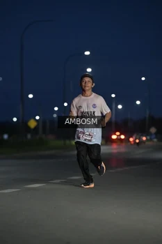 Runner Photo 1626159