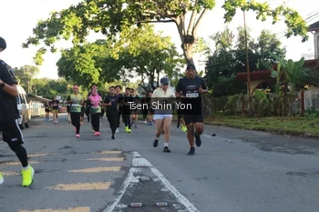 Runner Photo 1626233