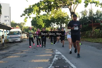 Runner Photo 1626258