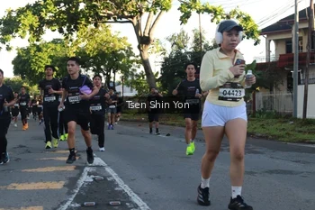 Runner Photo 1626287
