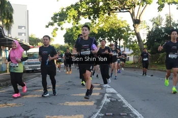 Runner Photo 1626293