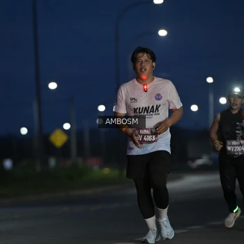 Runner Photo 1626327