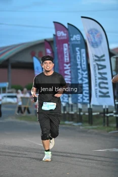 Runner Photo 1626370