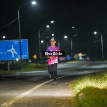 Runner Photo 1626374