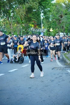 Runner Photo 1626381