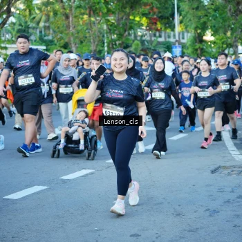 Runner Photo 1626421
