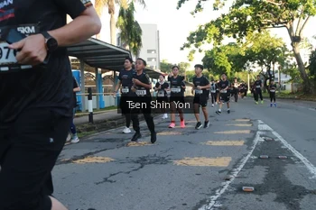 Runner Photo 1626504
