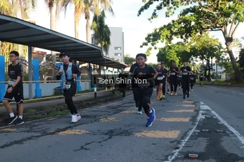 Runner Photo 1626530