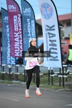 Runner Photo 1626609