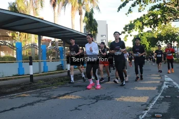 Runner Photo 1626684