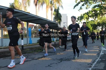 Runner Photo 1626737