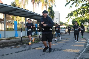 Runner Photo 1626829