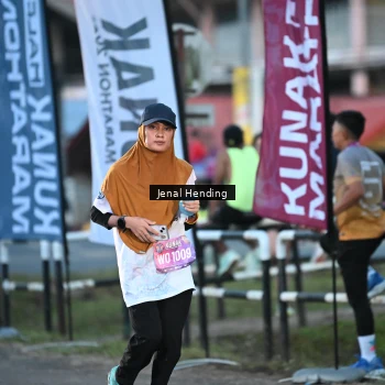 Runner Photo 1626839
