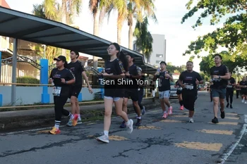 Runner Photo 1626900