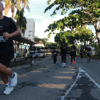 Runner Photo 1626940
