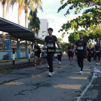 Runner Photo 1627015