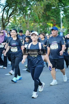 Runner Photo 1627017