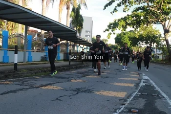 Runner Photo 1627128