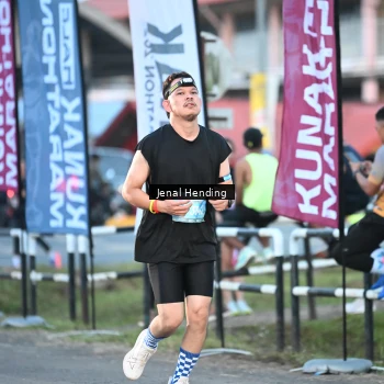 Runner Photo 1627161
