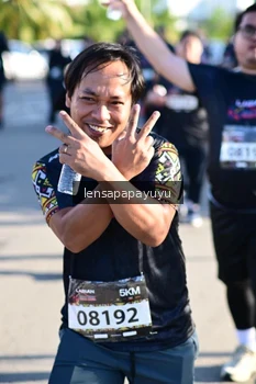 Runner Photo 1627276