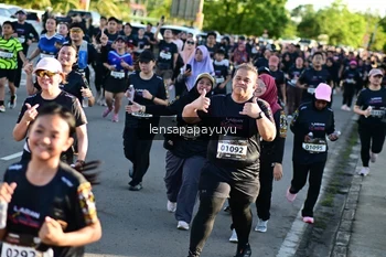 Runner Photo 1627280