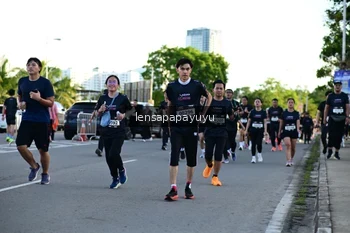 Runner Photo 1627285