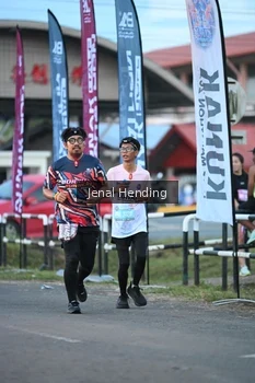 Runner Photo 1627527