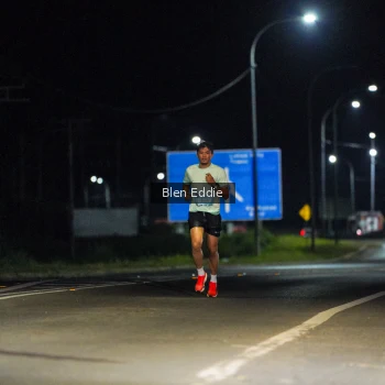 Runner Photo 1627642