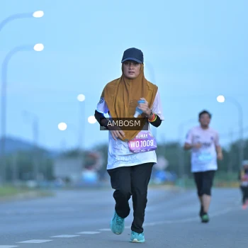 Runner Photo 1627799