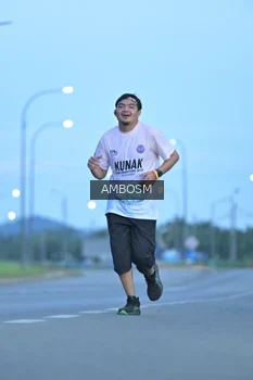 Runner Photo 1627844