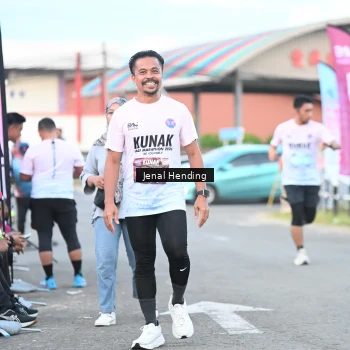 Runner Photo 1627857