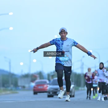 Runner Photo 1627936