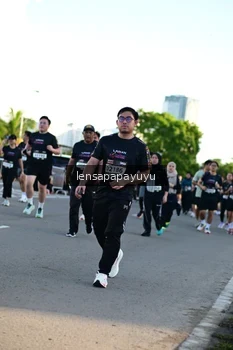 Runner Photo 1627962