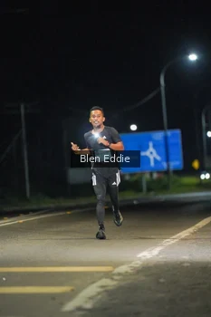 Runner Photo 1627986