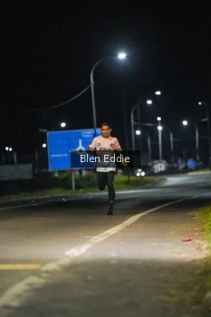 Runner Photo 1627995