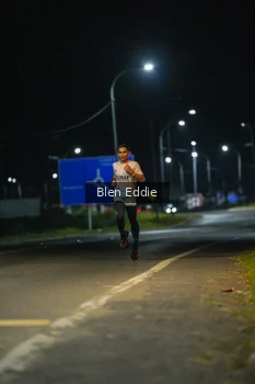 Runner Photo 1628001