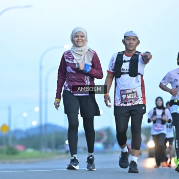 Runner Photo 1628012