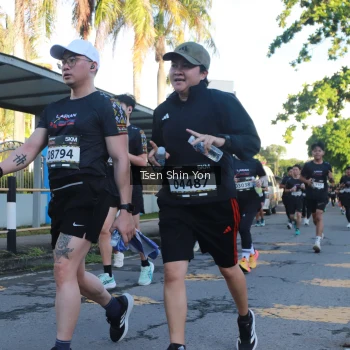 Runner Photo 1628092