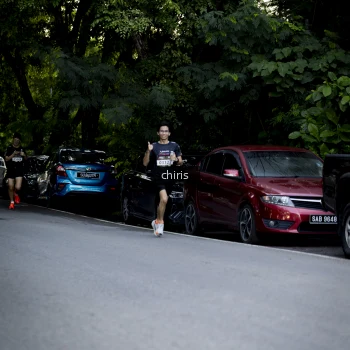 Runner Photo 1628156