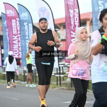 Runner Photo 1628285