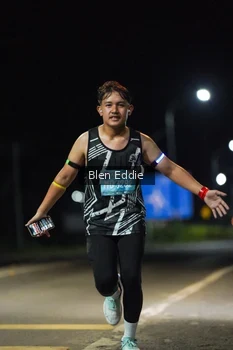 Runner Photo 1628301