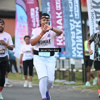 Runner Photo 1628358