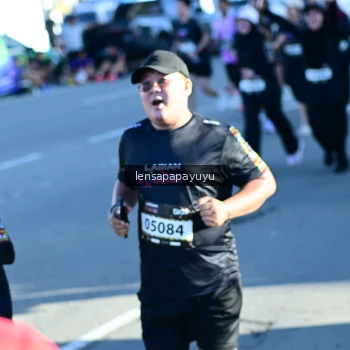 Runner Photo 1628481