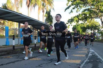 Runner Photo 1628559