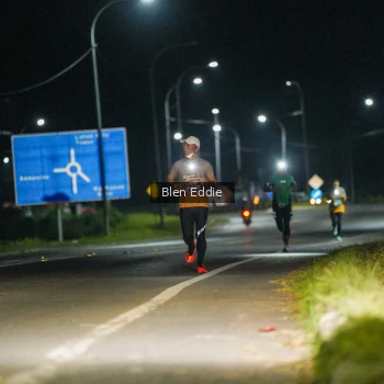 Runner Photo 1628572
