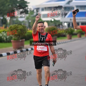 Runner Photo 162873