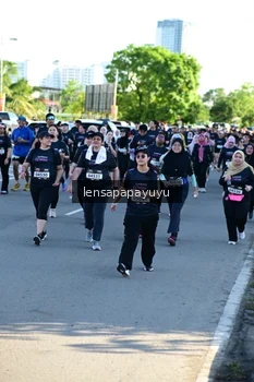 Runner Photo 1628872